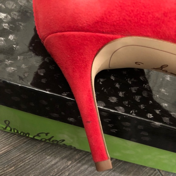 SOLD‼️ Sam Edelman Red Tia Suede Heels - Picture 5 of 7